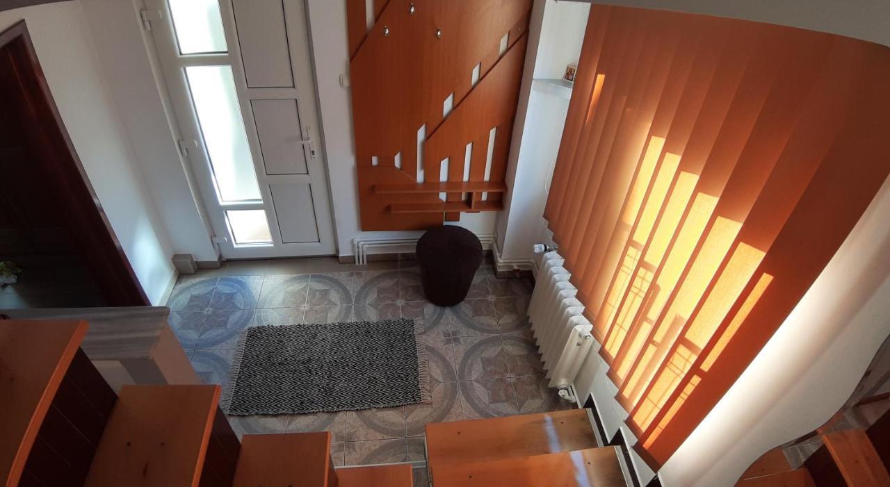 Casa Ultracentral Suceava Villa Kültér fotó